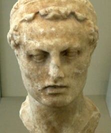 Monday 11/16/2015 – On our path, Jesus opens our eyes